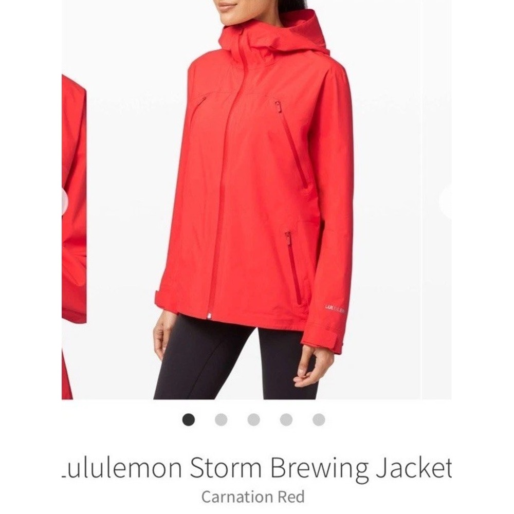 🍋 EUC Lululemon Storm Brewing Jacket Carnation Red Womens 14 $198 VERY RARE